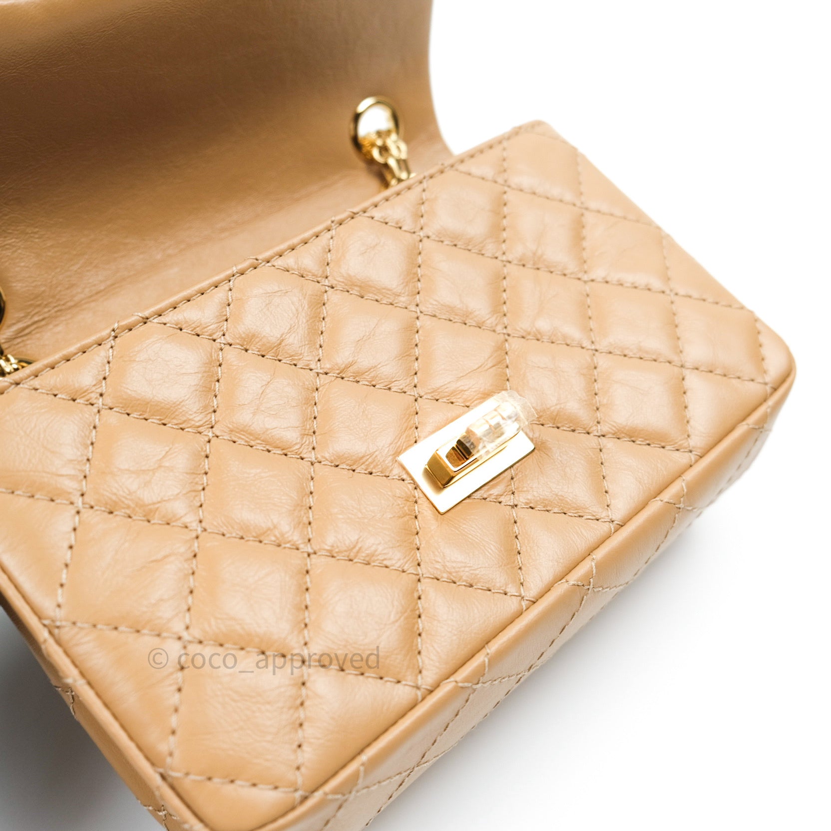 CHANEL Distressed Patent Quilted 255 Reissue 226 Flap Beige 403618   FASHIONPHILE