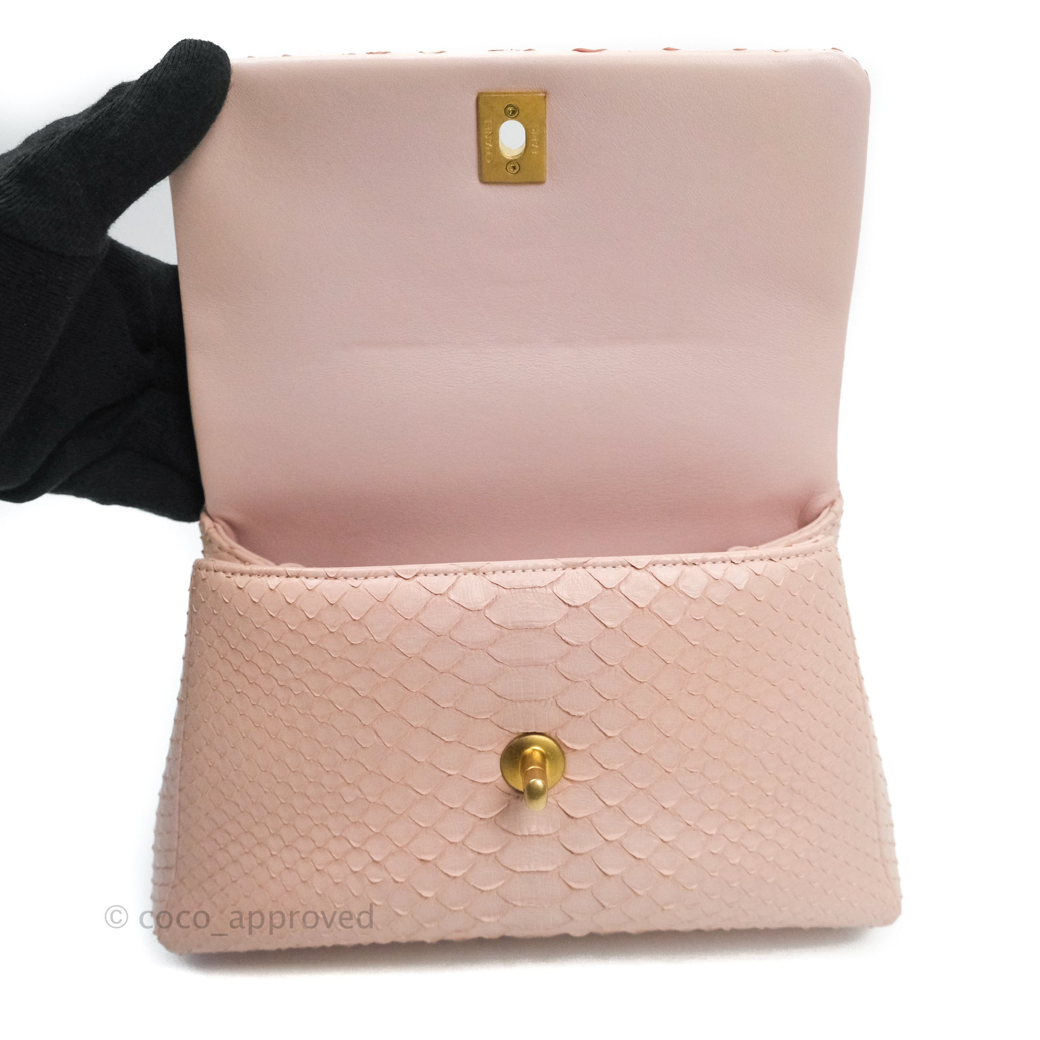 Chanel Top Handle Mini Rectangular Flap Bag Light Pink Lambskin Gold H –  Coco Approved Studio