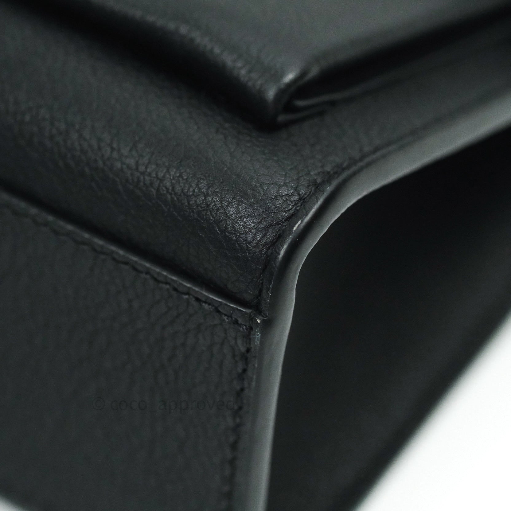 Louis Vuitton Grained Calfskin Lockme Chain Bag PM Black