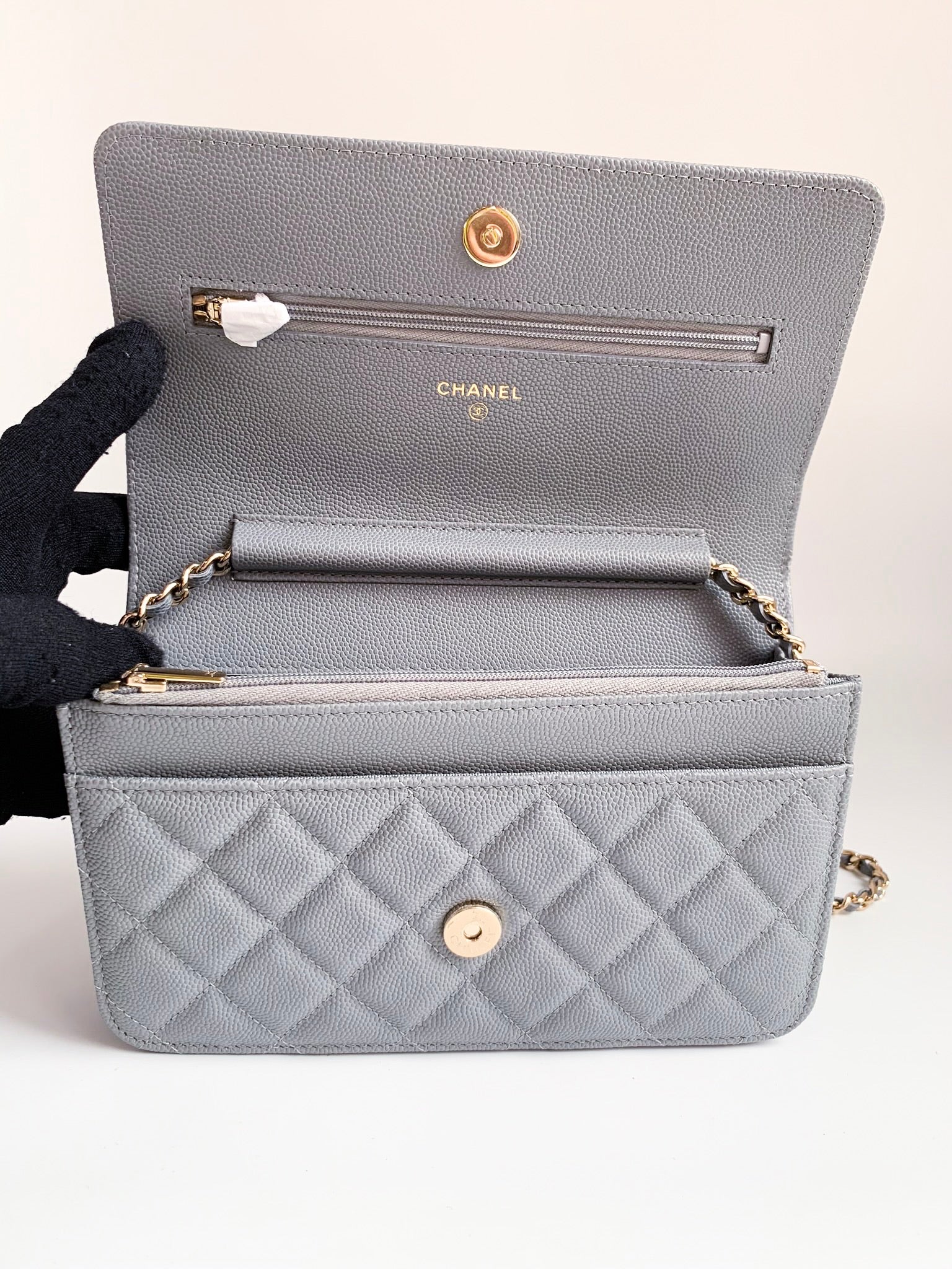 Chanel 19 Wallet on Chain 21B Gray Lambskin with multi-tone hardware