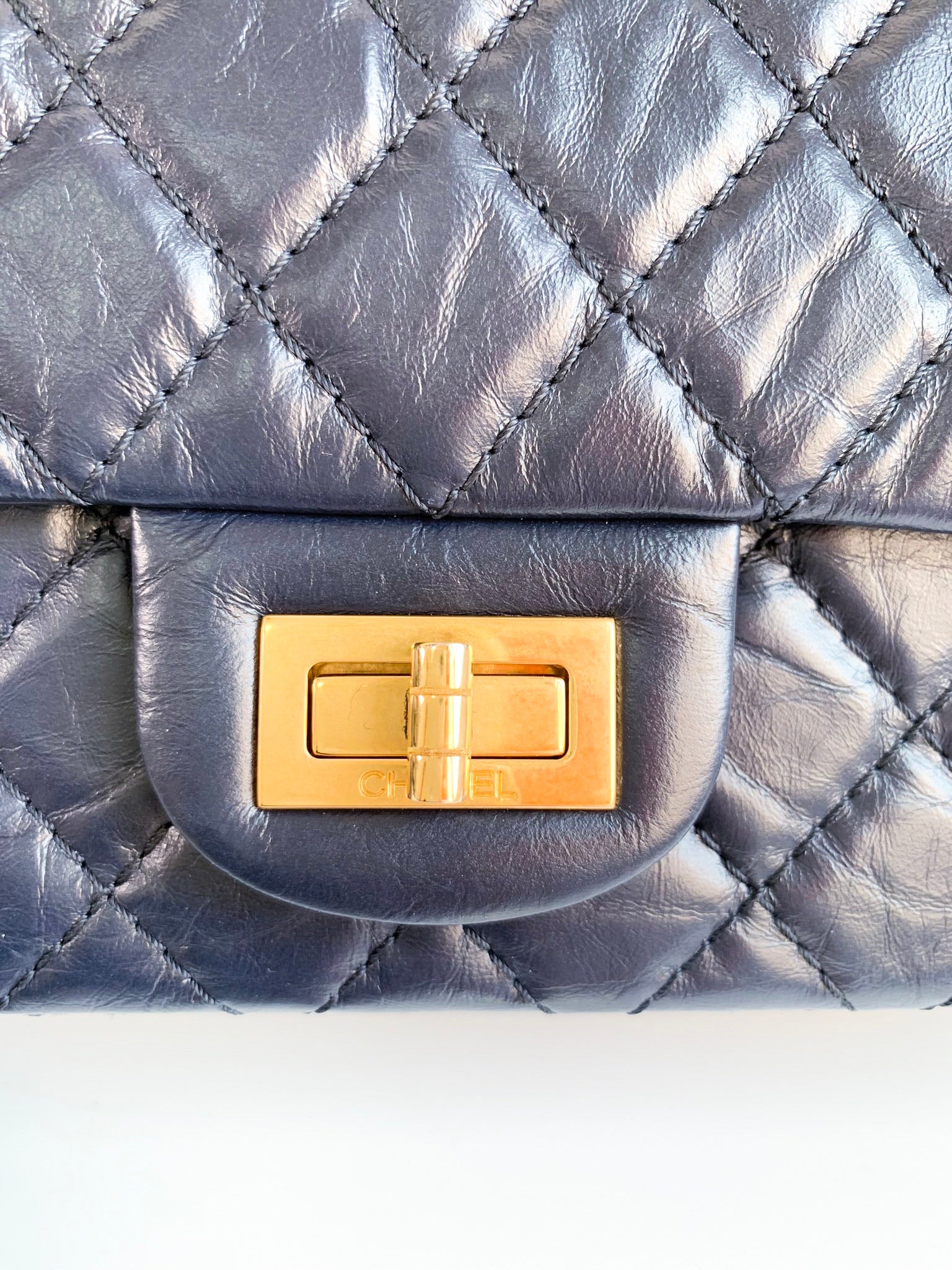 Chanel Aged Calfskin Quilted 2.55 Reissue 225 Flap Navy Gold