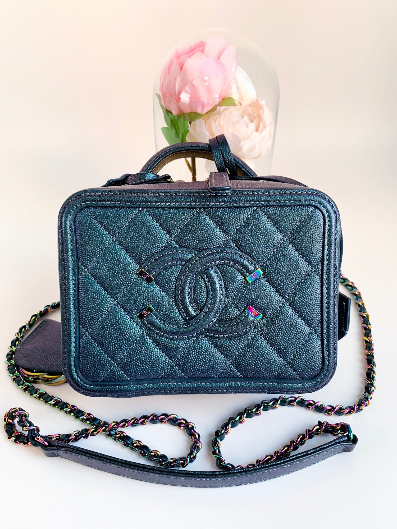 Chanel Iridescent Caviar Quilted Small CC Filigree Vanity Case Dark Tu –  Coco Approved Studio