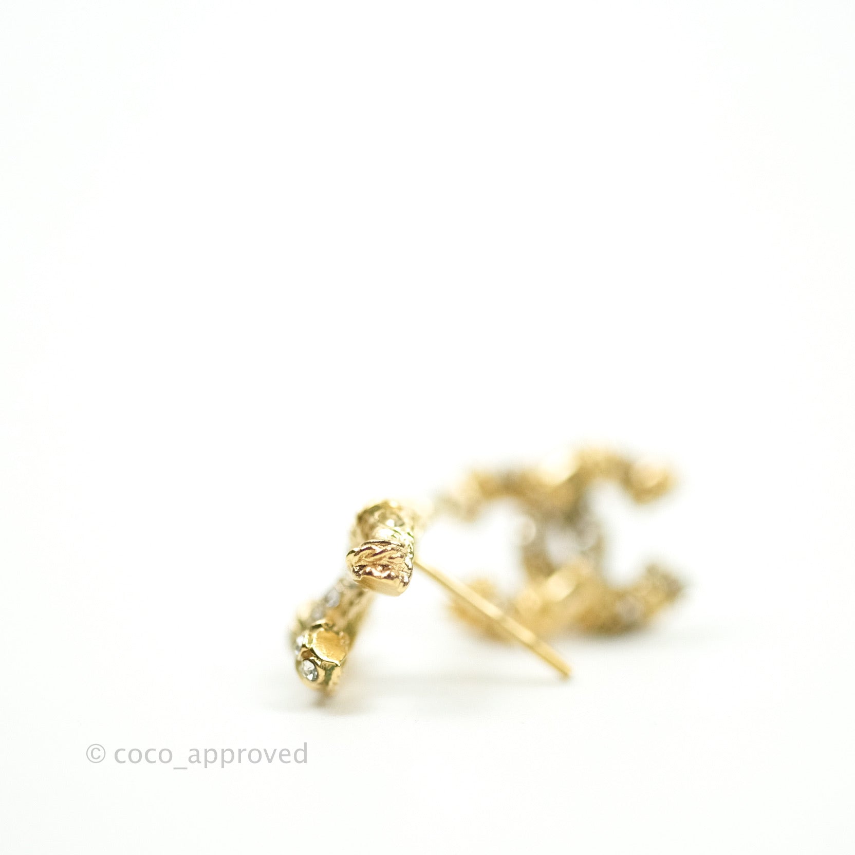 Chanel CC Earrings Gold Tone – Coco Approved Studio