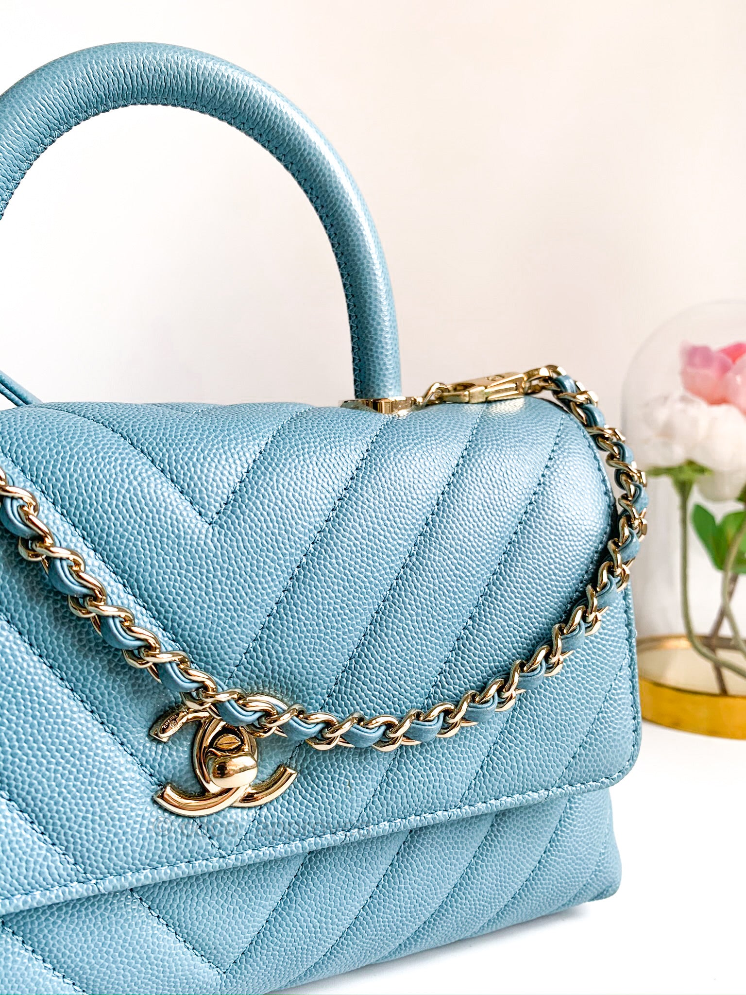 JZC7595 Blue Caviar Small Coco Handle Bag RHW, Luxury, Bags & Wallets on  Carousell
