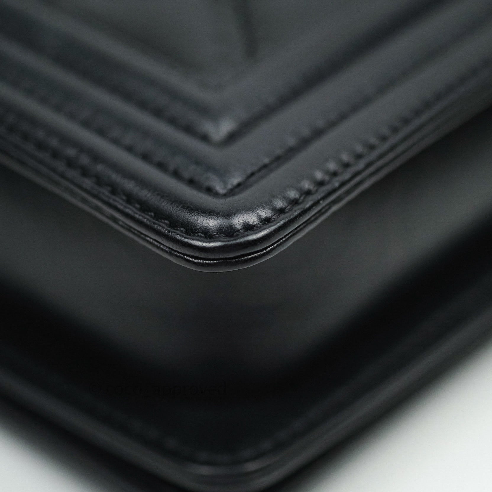 Chanel Clutch bag Black Leather ref.38278 - Joli Closet