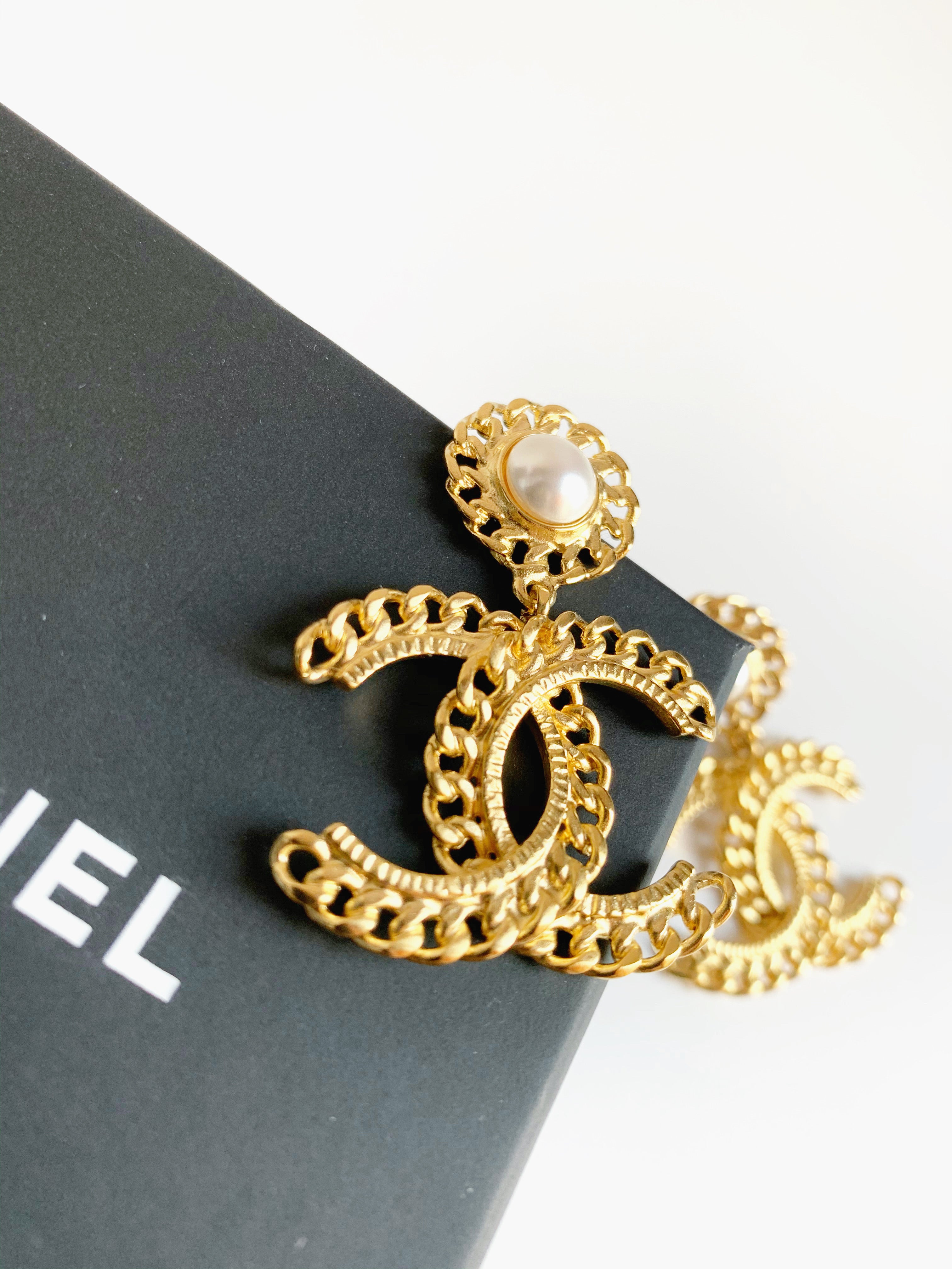 Chanel CC Crystal Earrings Gold Tone 22K – Coco Approved Studio