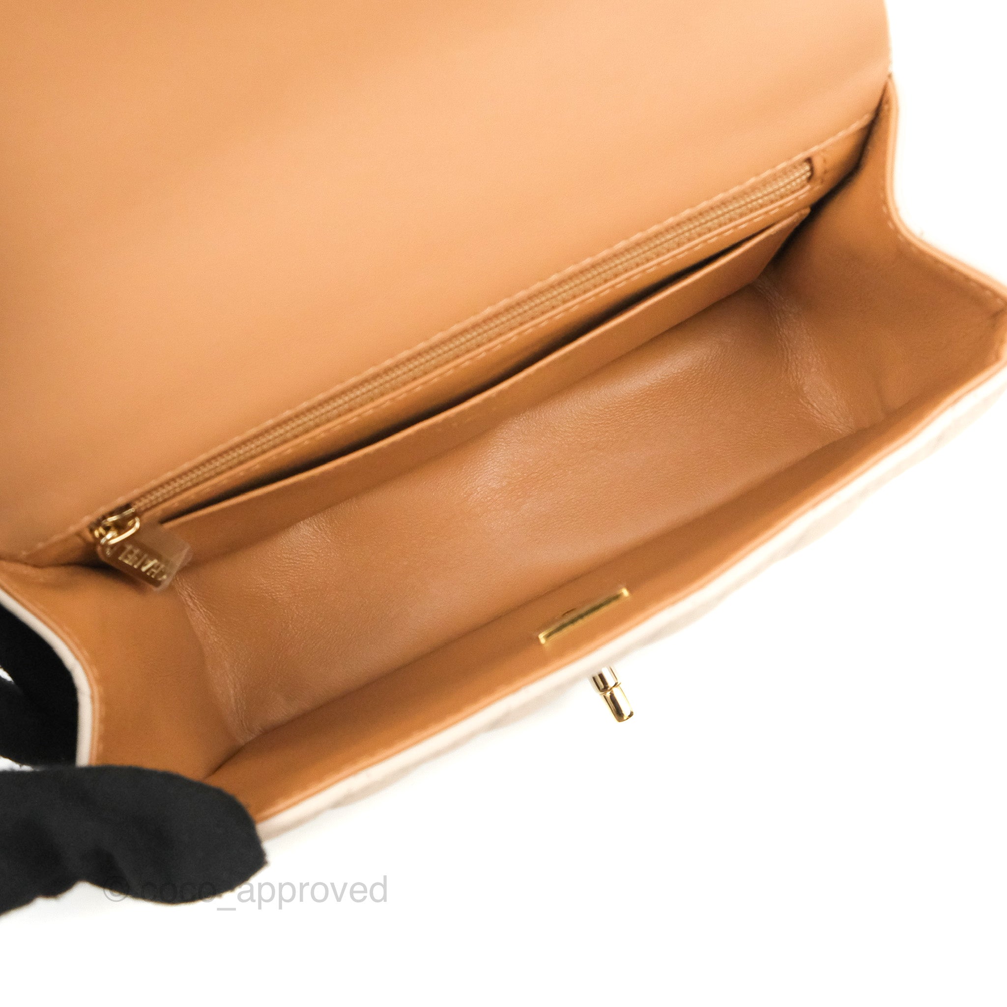 Chanel Vintage Top Handle Flap Bag Beige Lambskin 24K Gold Hardware – Coco  Approved Studio