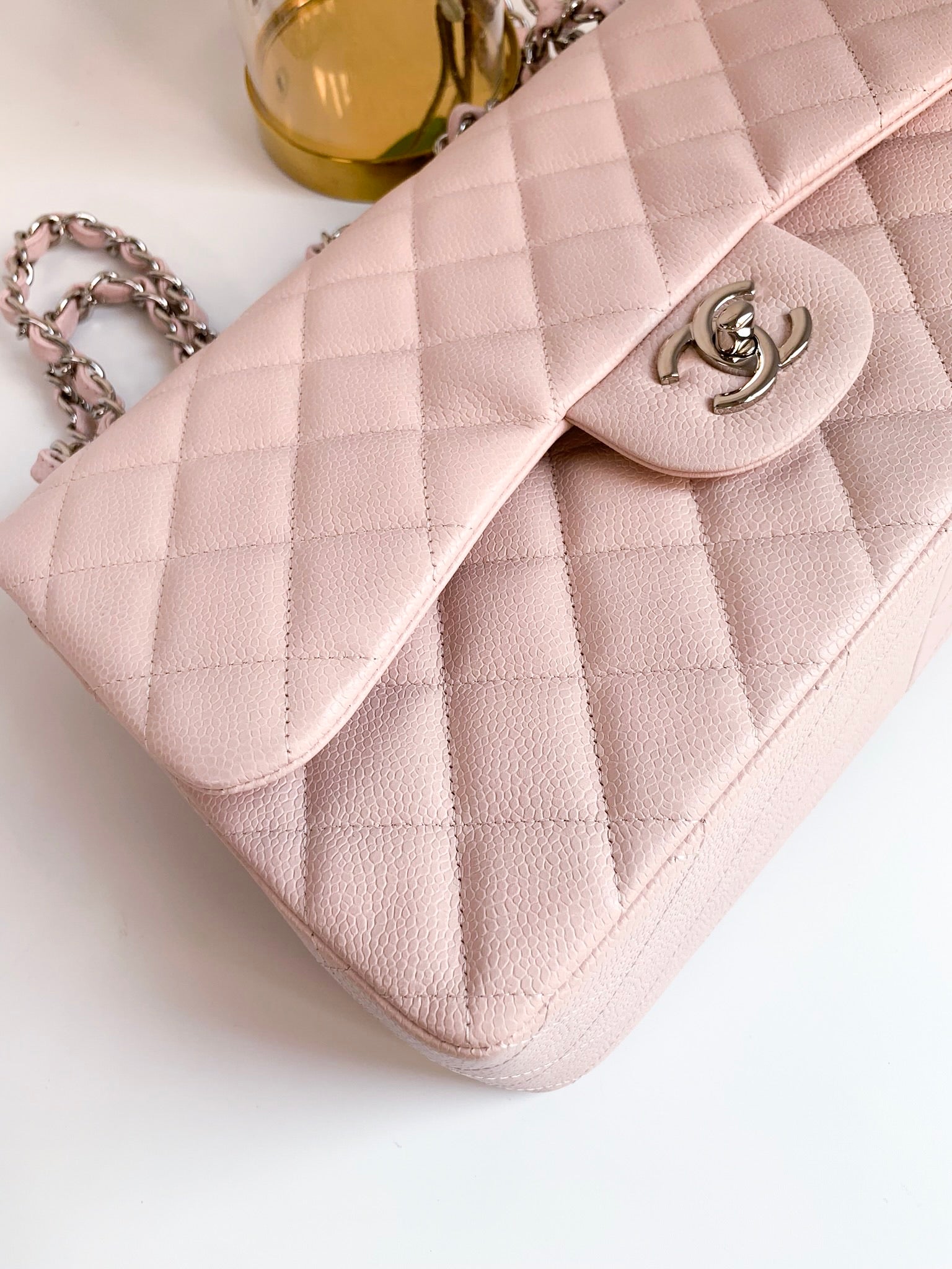 Chanel Pink Iridescent Quilted Caviar Jumbo Classic Double Flap Gold  Hardware, 2019 Available For Immediate Sale At Sotheby's
