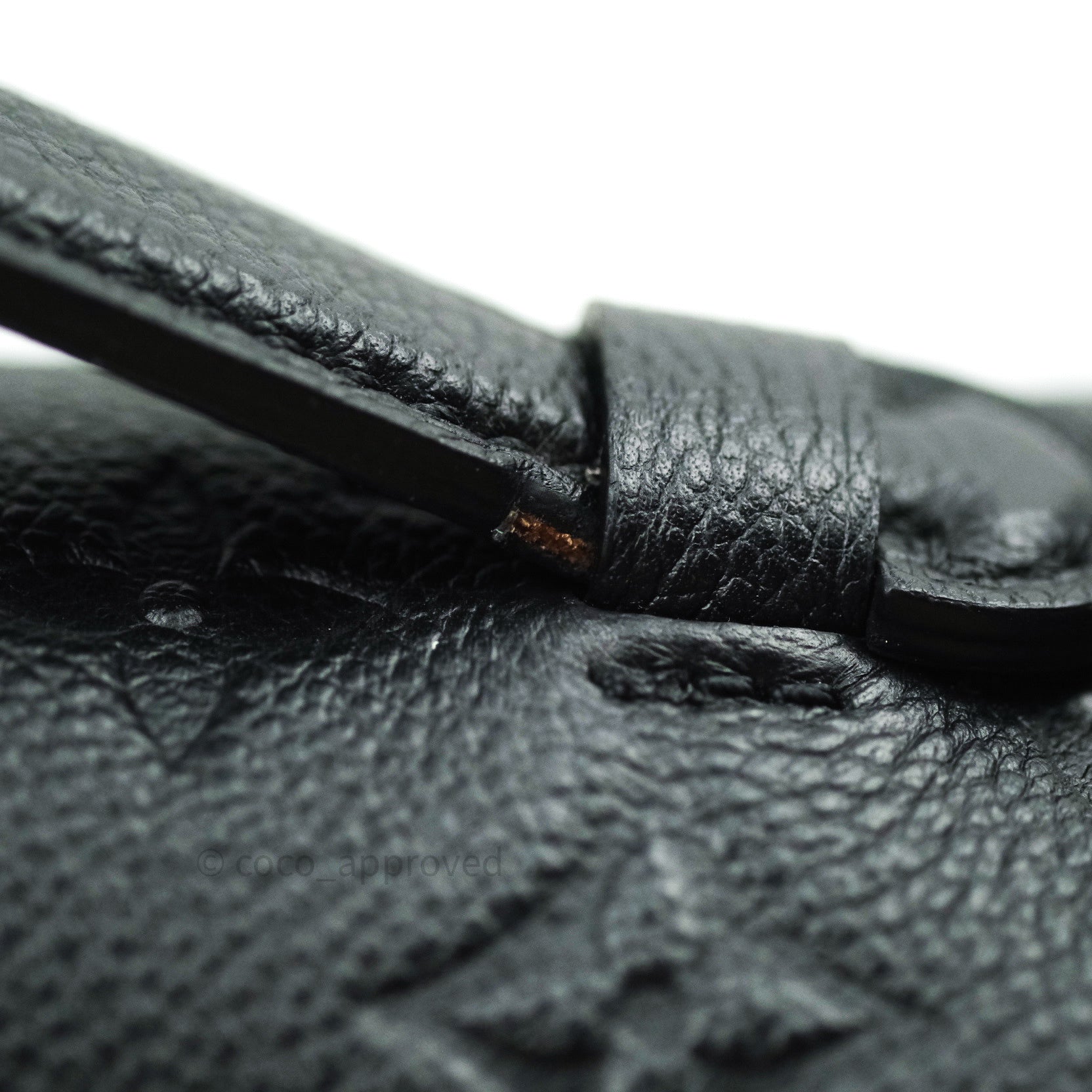 Louis Vuitton Empreinte Pochette Metis Black – Coco Approved Studio