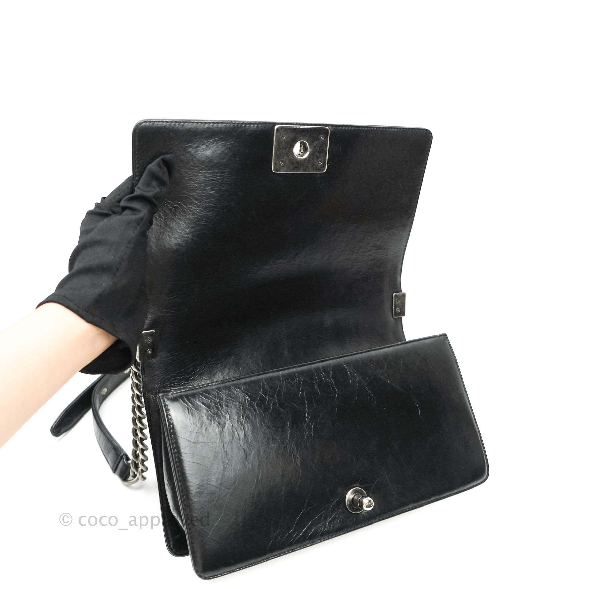 Chanel Black Quilted Aged Glazed Calfskin Easy Flap Bag Ruthenium