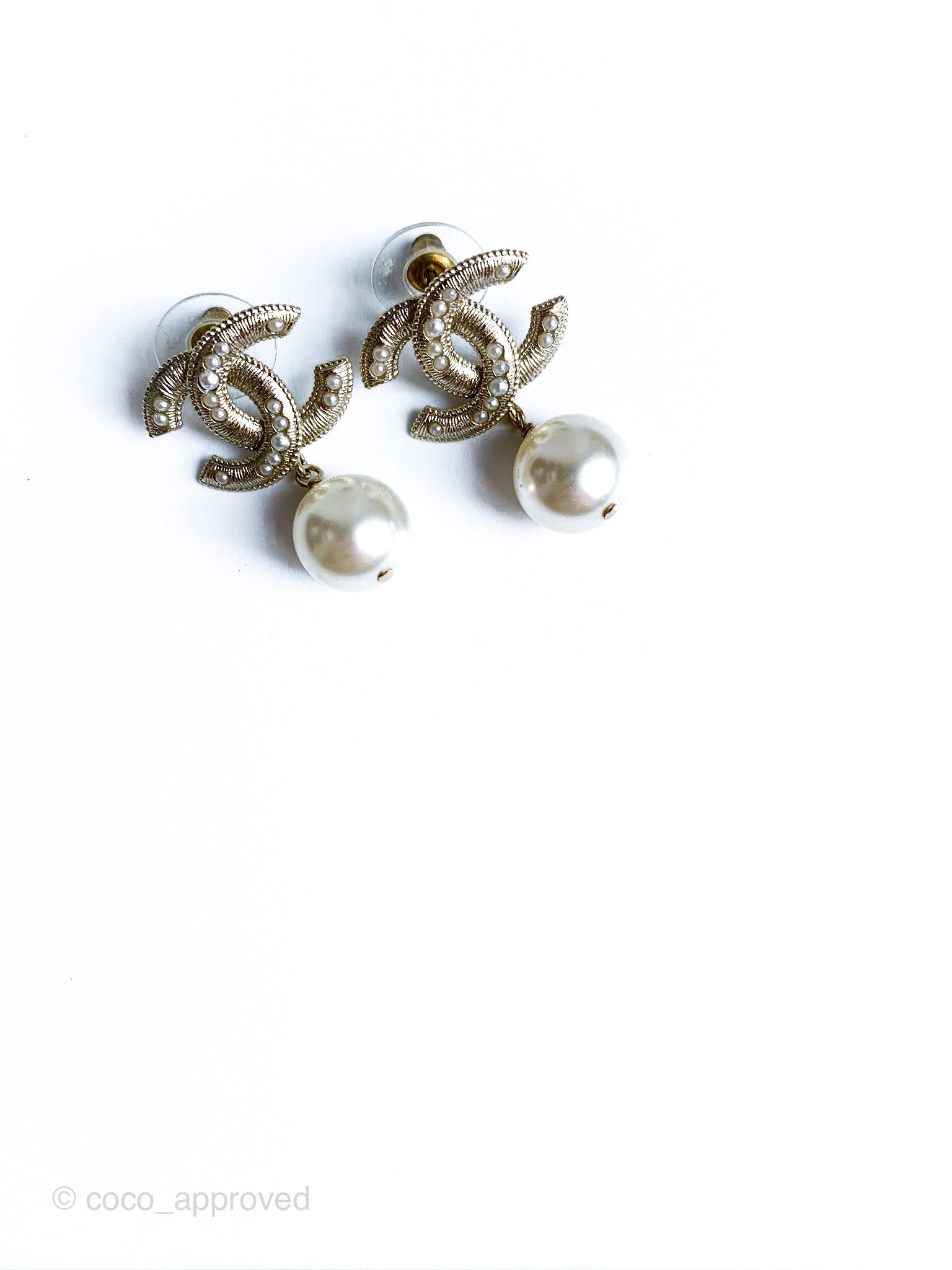 Authentic Chanel Pearl Drop Earrings | Chanel pearls, Pearl drop earrings, Chanel  pearl earrings