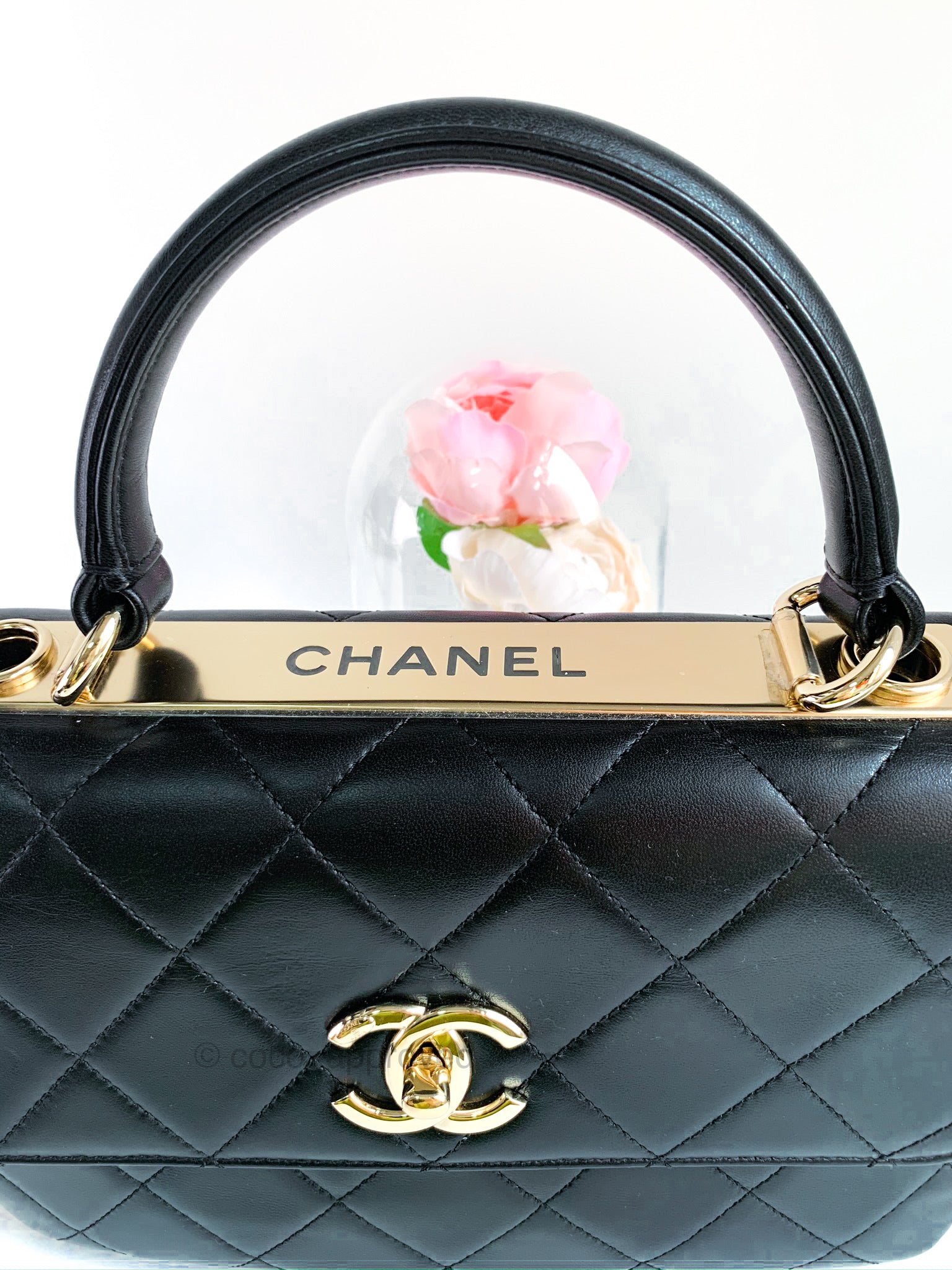 Replica Chanel Small Trendy CC Clutch With Chain A81633 Metallic Gold