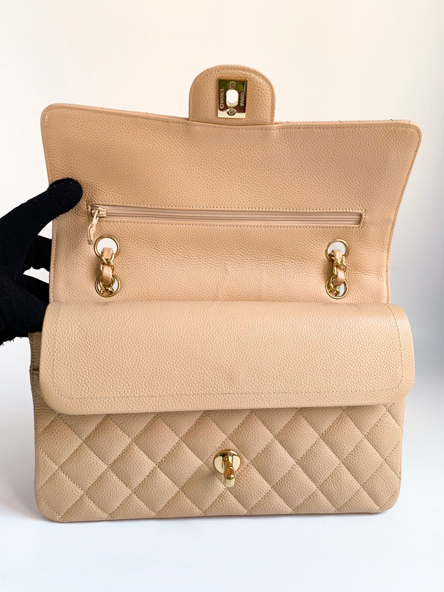 Chanel Caviar Quilted M/L Medium Double Flap Beige Clair Gold
