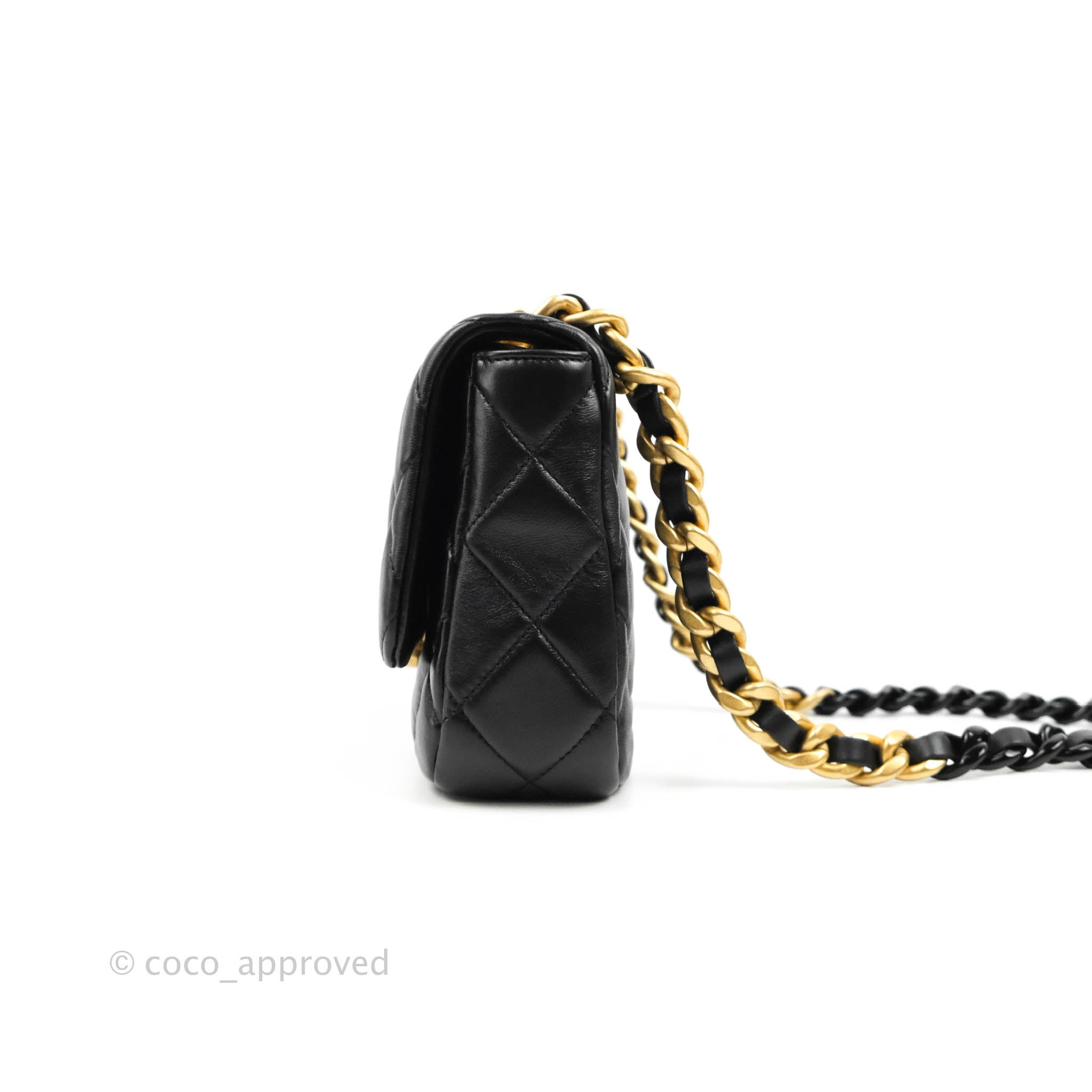 Small flap bag, Lambskin & gold-tone metal, black — Fashion | CHANEL