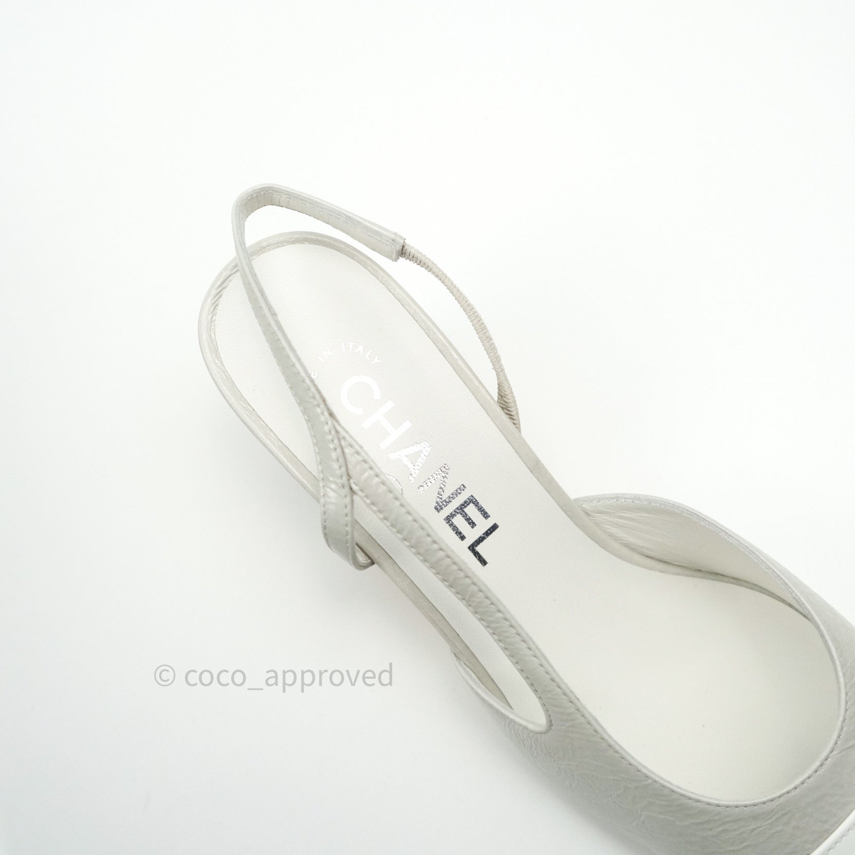 ヴィンテージシャネルC H A N E L.36.5 Chanel Sneakers 36.5 - LVLENKA Luxury Consignment