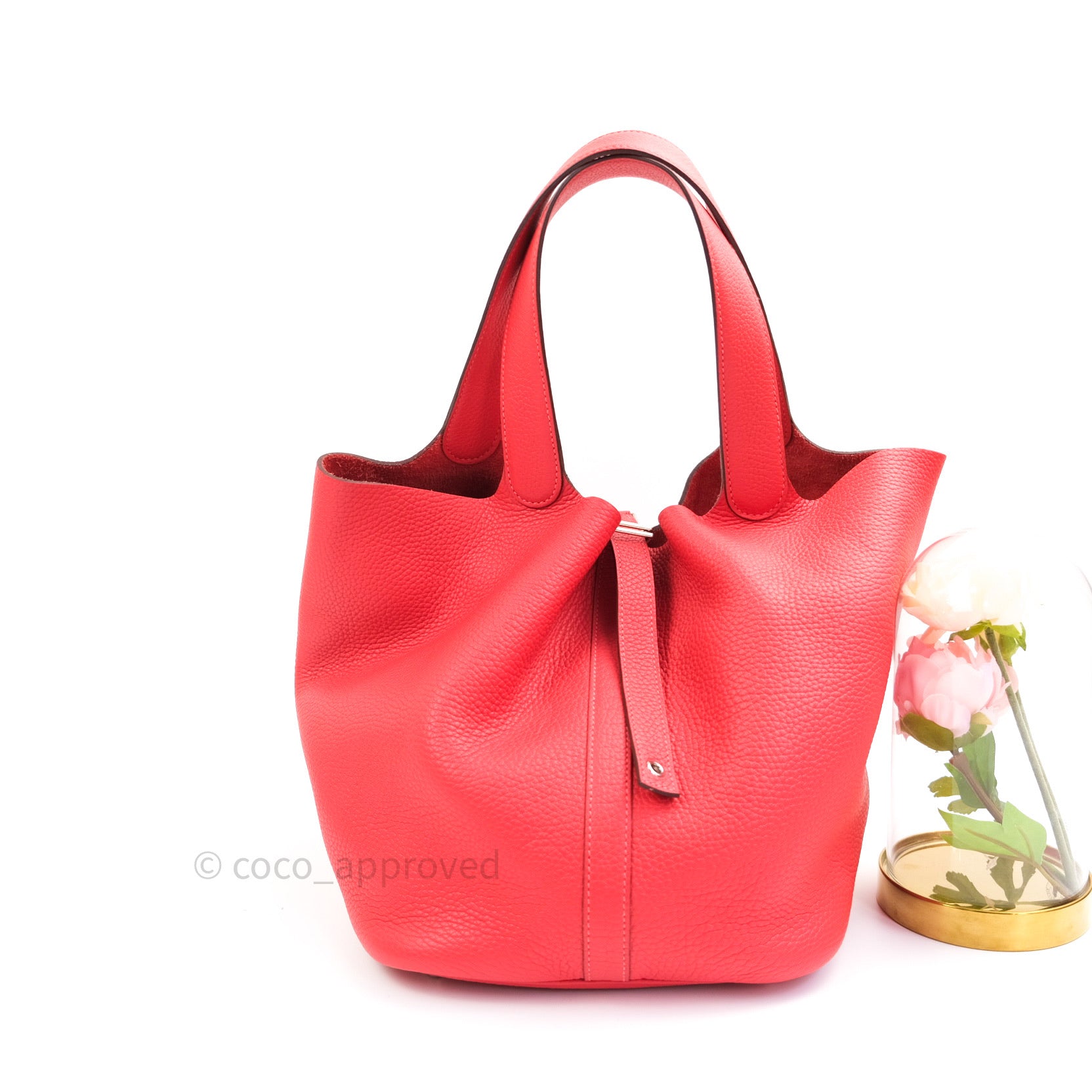 Hermès Red Taurillion Clemence Picotin