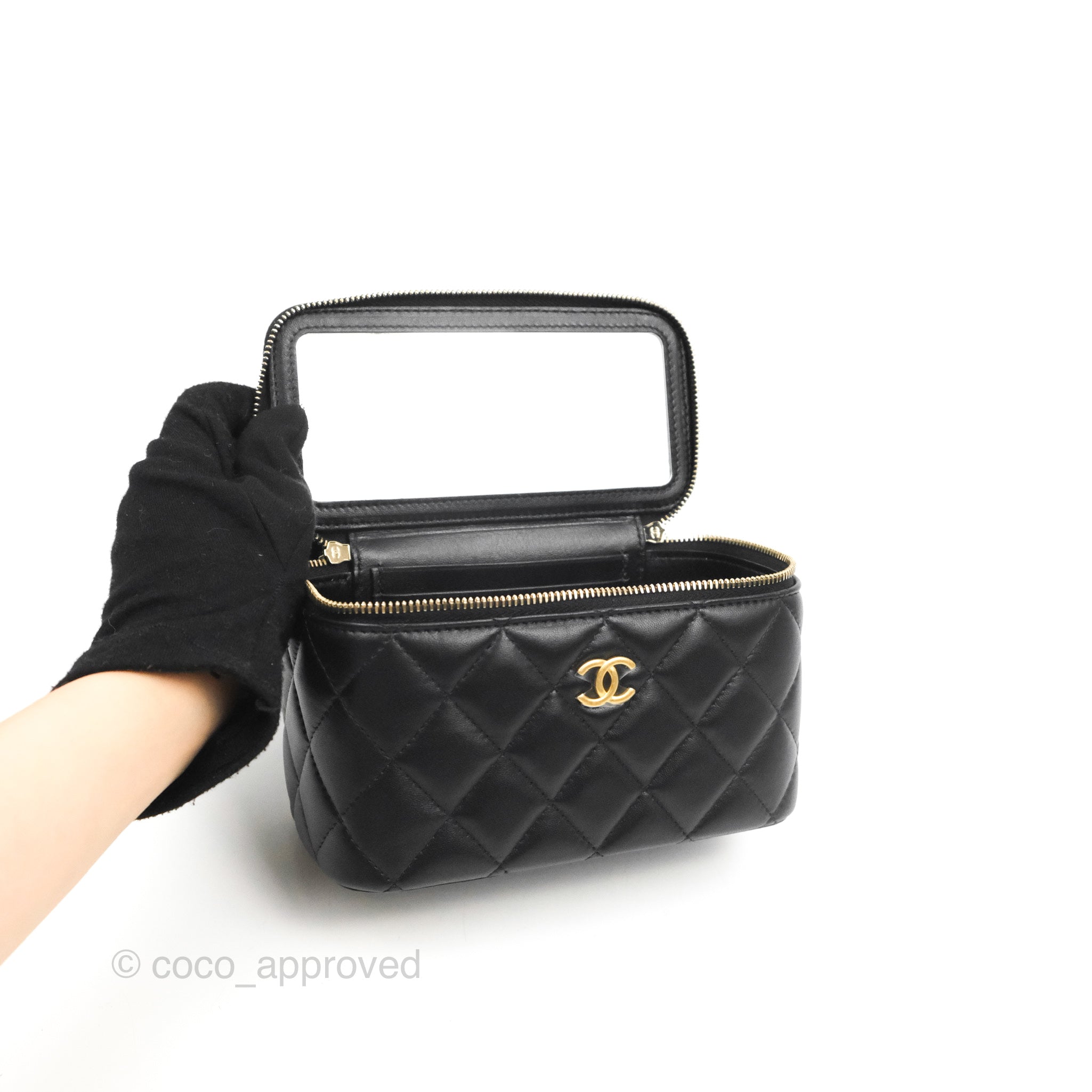 Fashion « Chanel-Vuitton », Sale n°2089, Lot n°271