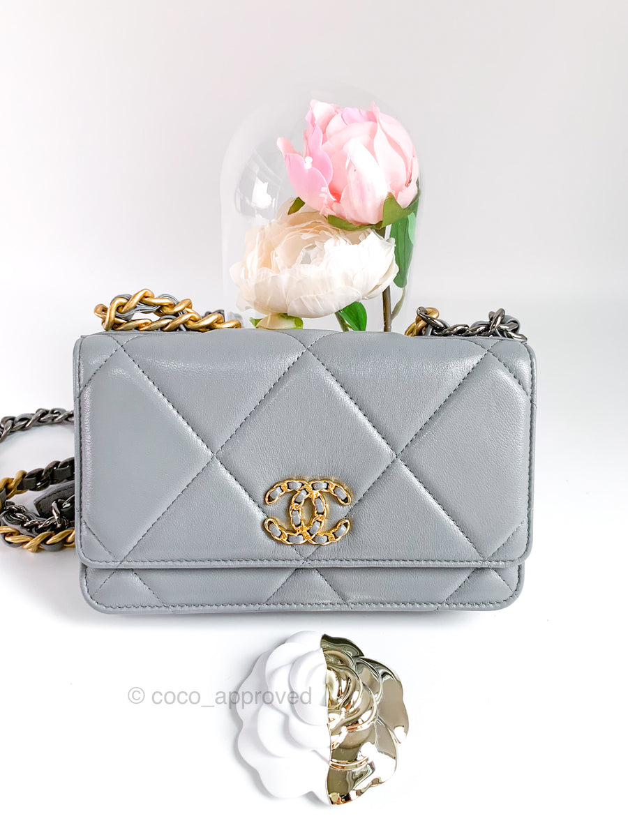 Chanel 19 Quilted Wallet on Chain WOC Grey Goatskin Mixed Hardware 20C – Coco  Approved Studio