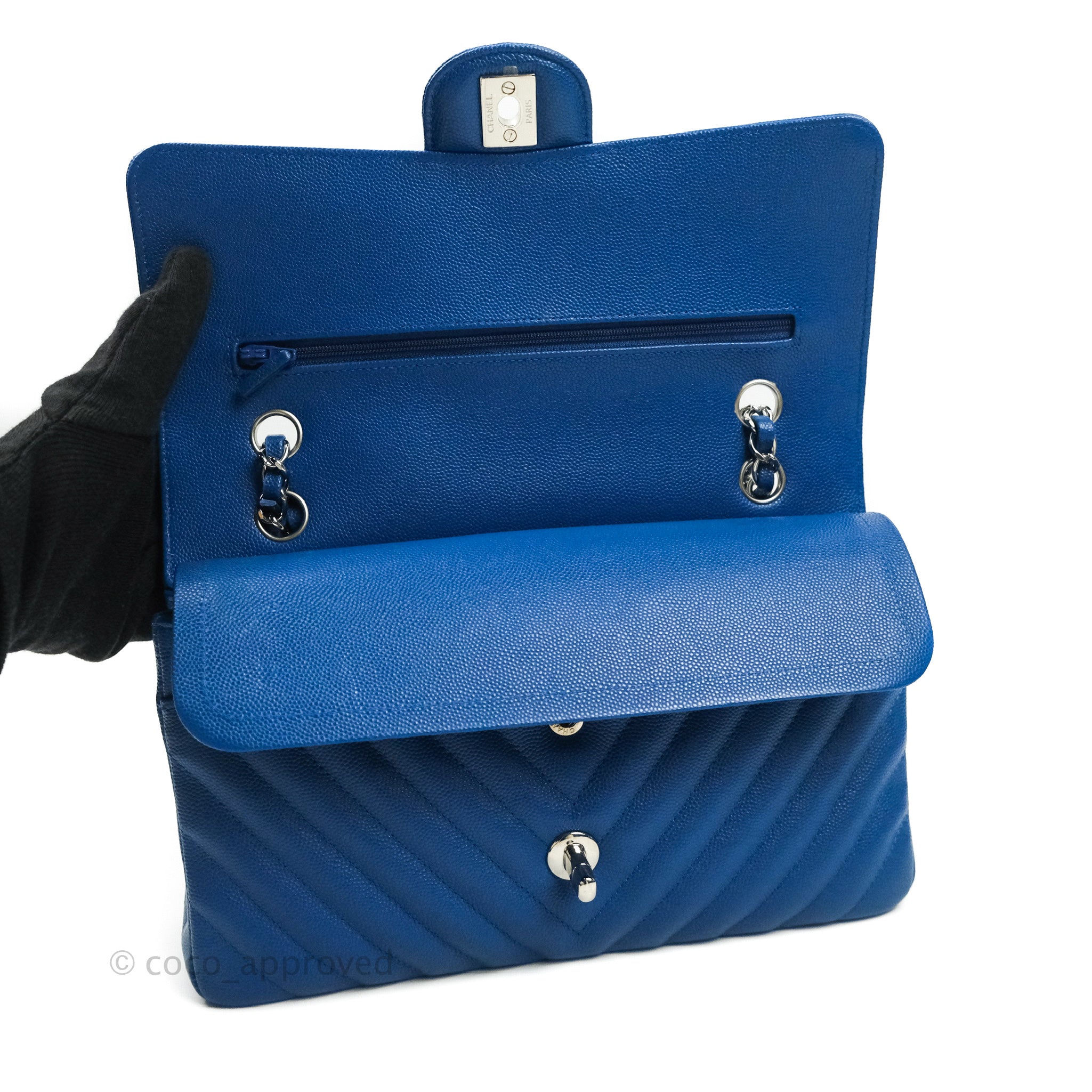 Chanel Medium Flap bag Cruise 2016 Blue Olive green Leather ref