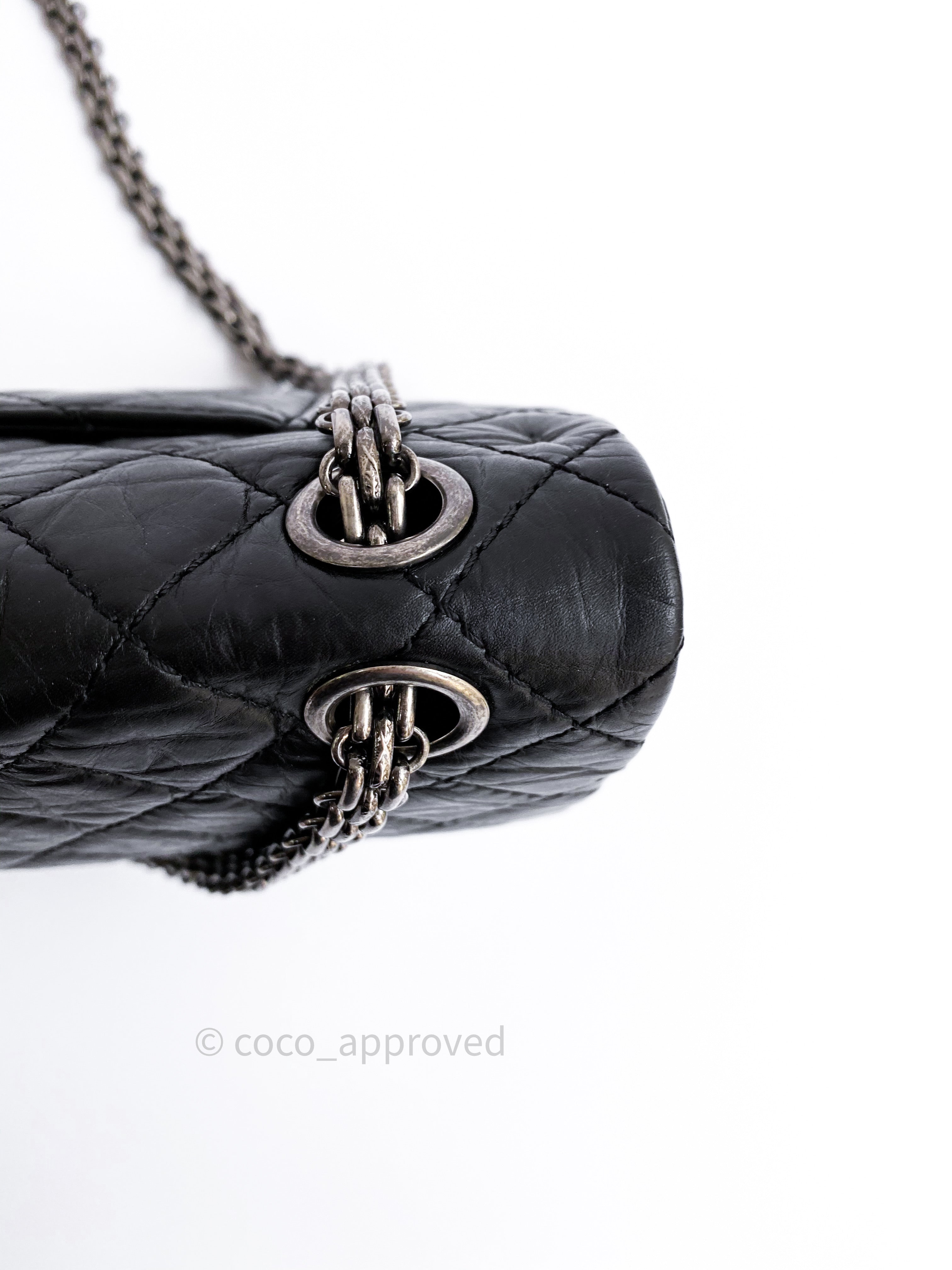 Chanel So Black 2.55 Reissue 225 Leather ref.407733 - Joli Closet