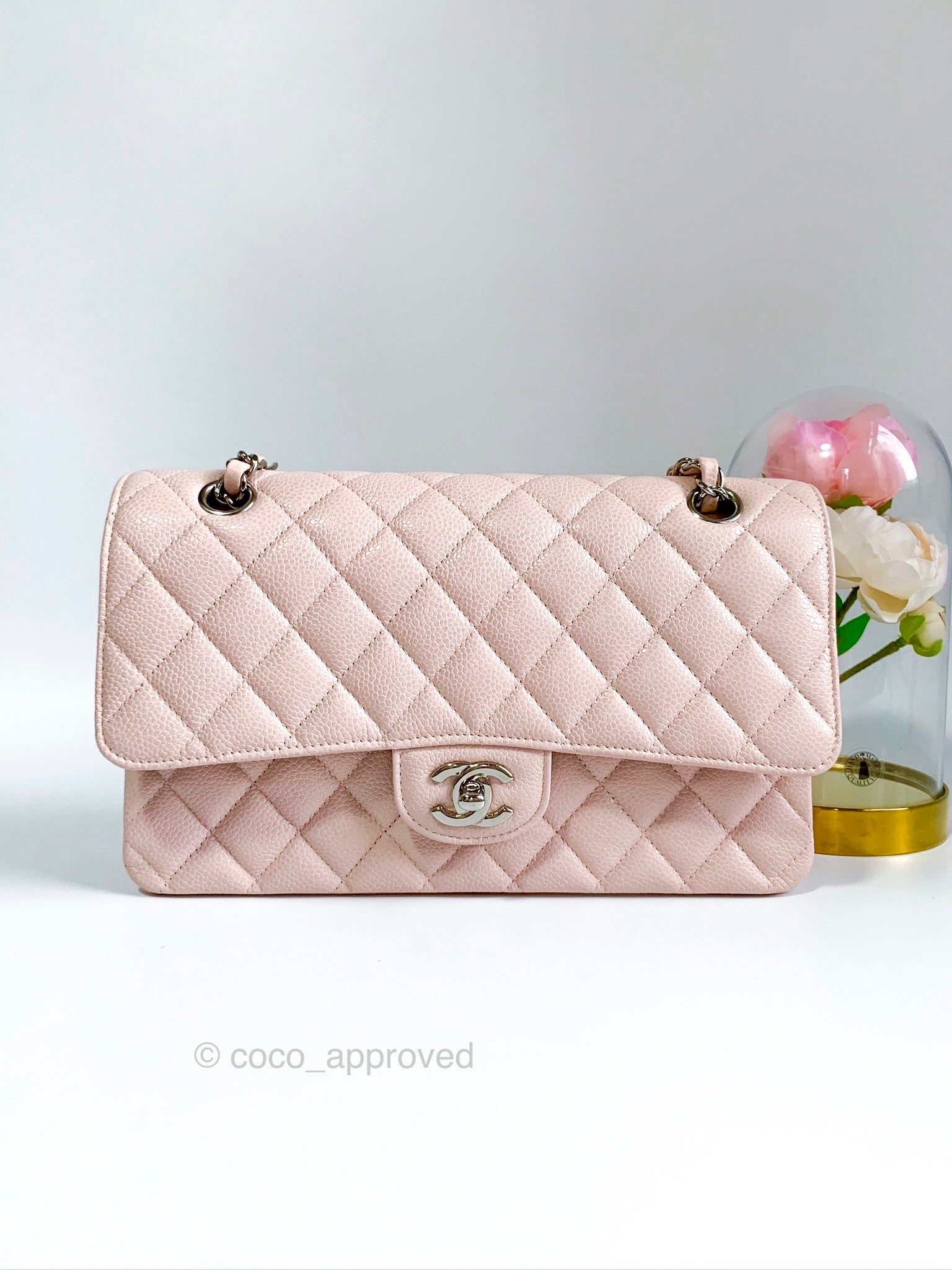 New 🦄 Chanel 19 small 22P light baby pink pastel gold silver