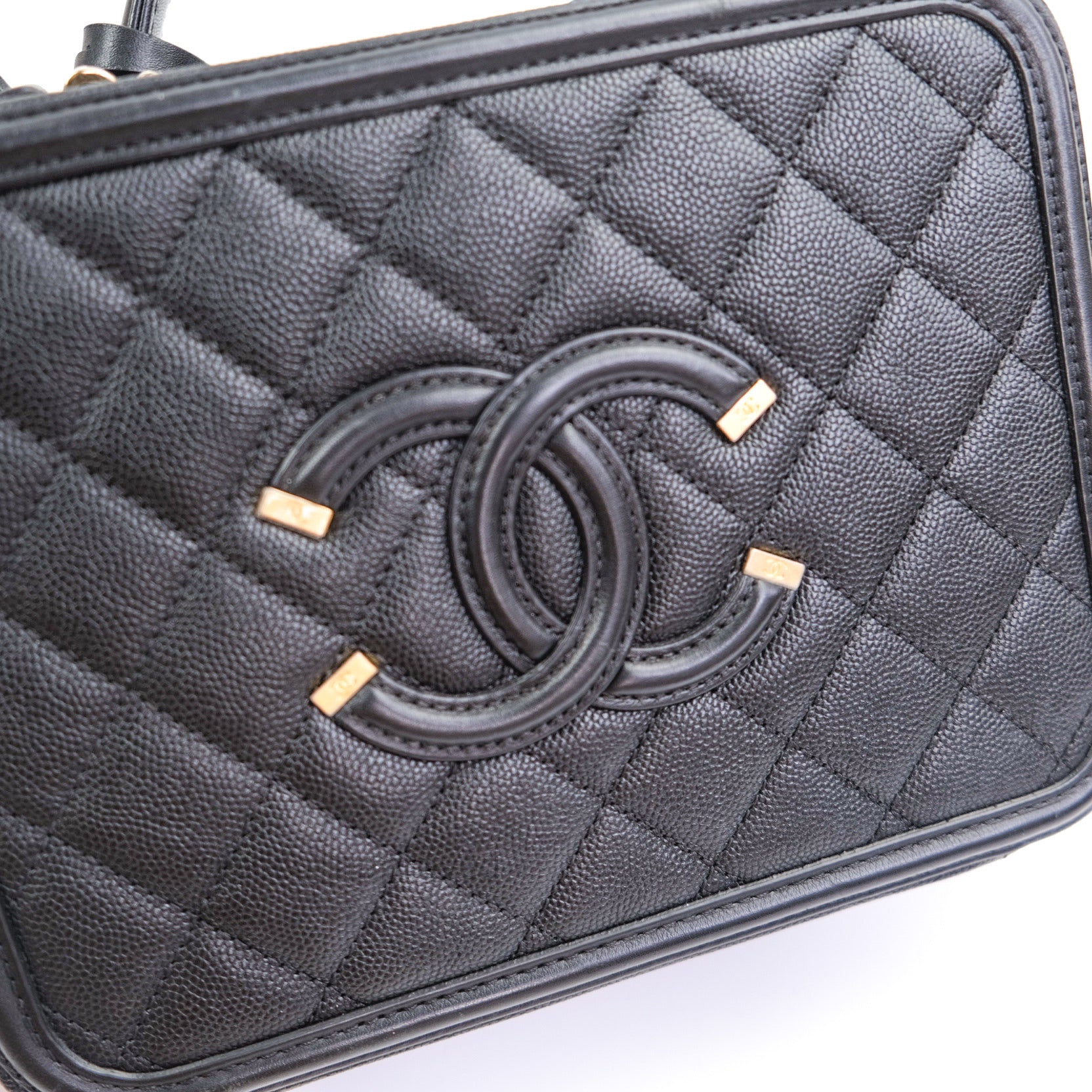 Chanel Quilted Medium CC Filigree Vanity Case Beige Caviar Gold Hardwa –  Coco Approved Studio